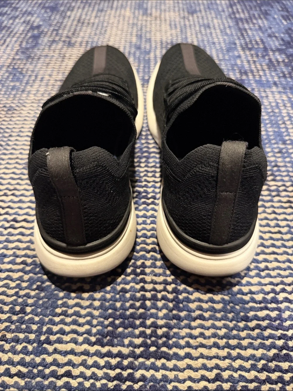 APL breathable knit